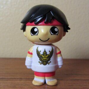 Ryan's World mini Figure World Tour Thailand (W5343)